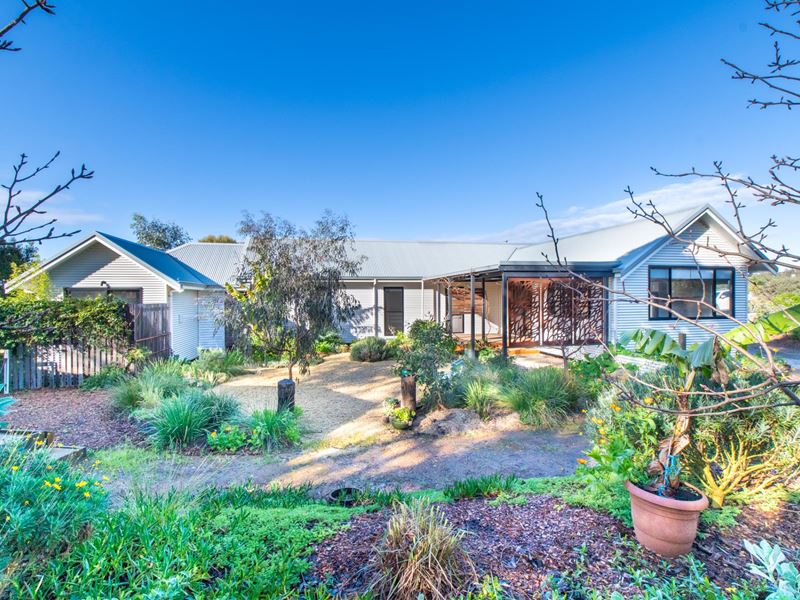 6 Russell Rise, Denmark WA 6333