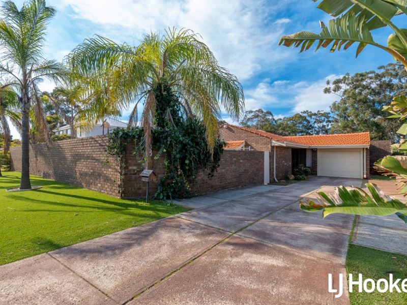 8 Pearson Cr, Bull Creek WA 6149