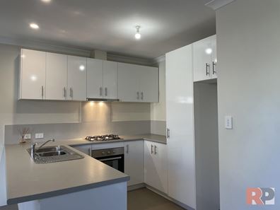 72B Dowitcher Loop, Gosnells WA 6110