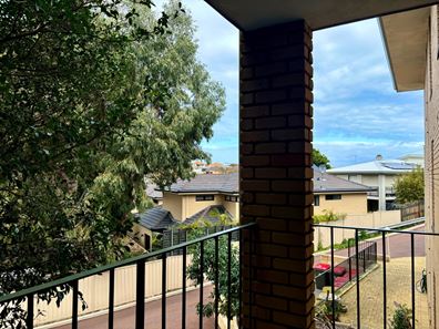 12/72 Hastings Street, Scarborough WA 6019
