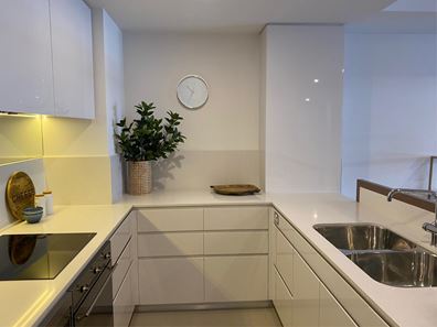 211/2 Moreau Parade, East Perth WA 6004