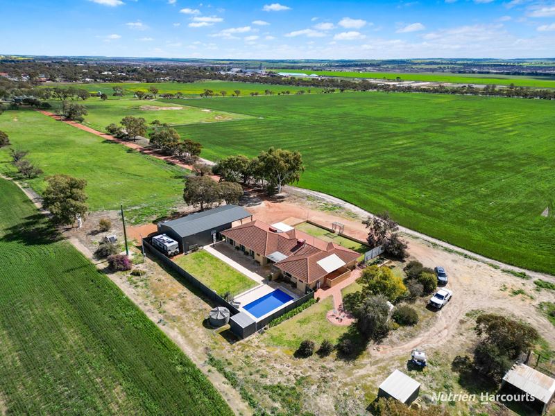 13032 Great Eastern Highway, Cunderdin WA 6407