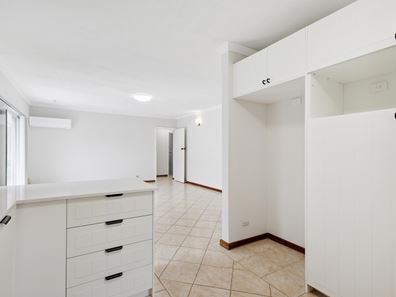13 Mary Street, Watermans Bay WA 6020
