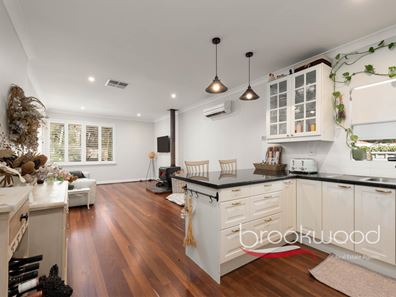 6A Waylen Road, Darlington WA 6070