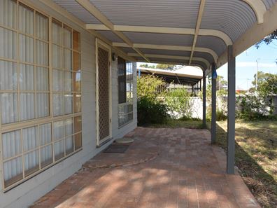 18 Gibson Way, Hopetoun WA 6348