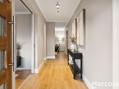 9 Seagate Turn, Kinross WA 6028