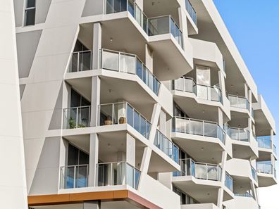 30/3 Doncaster   Road, Mirrabooka WA 6061