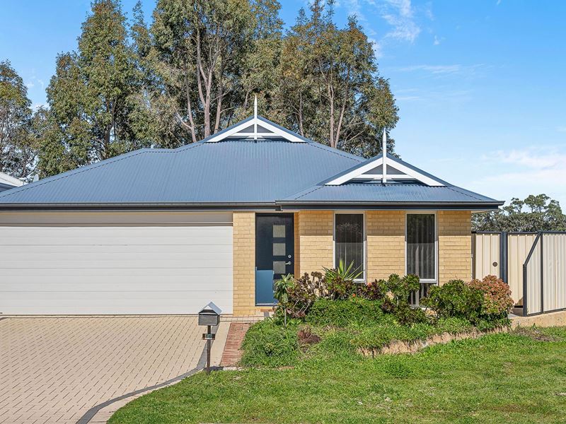 19 Myall Fairway, Clarkson