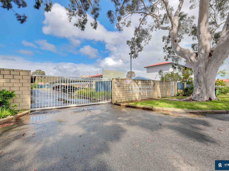10/14 Coralie Court, Armadale