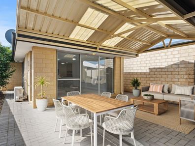 14B Torrey Crescent, Aubin Grove WA 6164