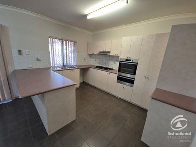 8E Wedge Place, Millars Well WA 6714