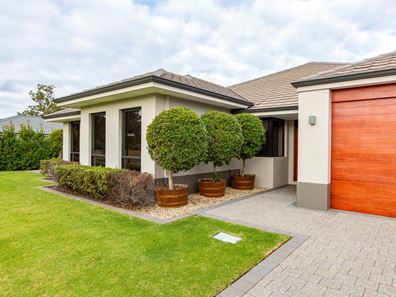 5 Athena Street, Dalyellup WA 6230