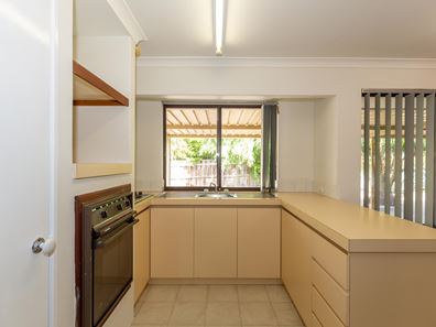13 Tatlock Way, Stratton WA 6056