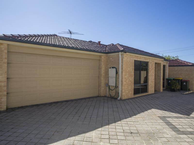 22B Eastdene Circle, Nollamara WA 6061
