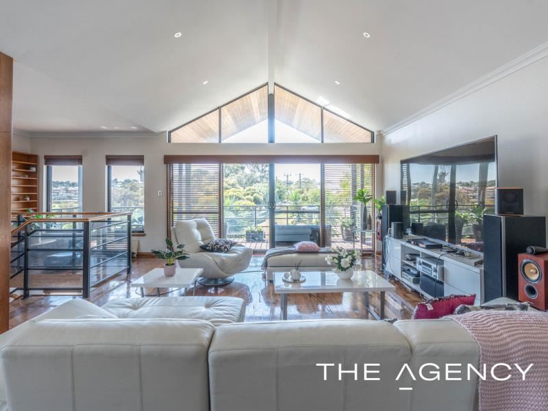 15 Joyce Street, Scarborough WA 6019