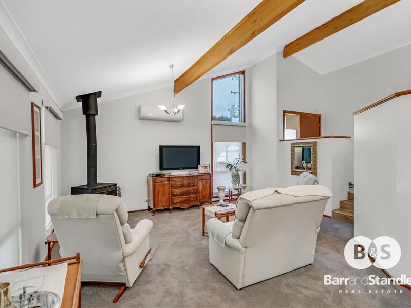 32 Minella Road, Harvey WA 6220