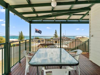 3 Hudson Street, Seabird WA 6042