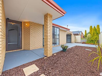 140 Hale Road, Forrestfield WA 6058