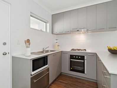 3/2A Clydesdale Street, Burswood WA 6100