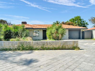 6 Heron Close, Ballajura WA 6066