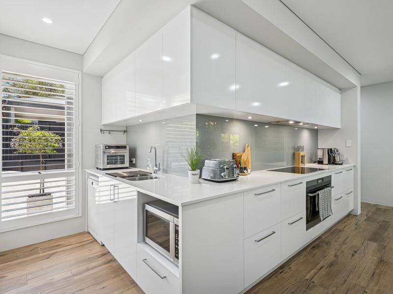 30A Raymond Street, Mount Pleasant