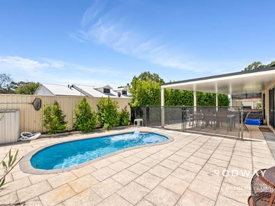 57 Park Rd, Kenwick WA 6107