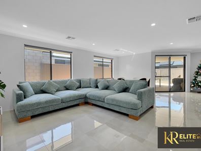 16 Ovens View, Mandogalup WA 6167
