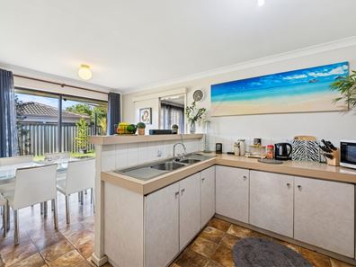 76D Corbel Street, Shelley WA 6148