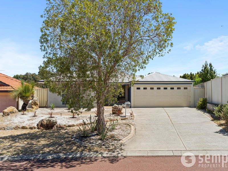 4 Troon Way, Success WA 6164