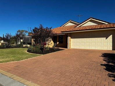 3 Bonsall Drive, Ellenbrook WA 6069