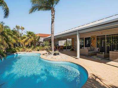 9 Graton Loop, Iluka WA 6028