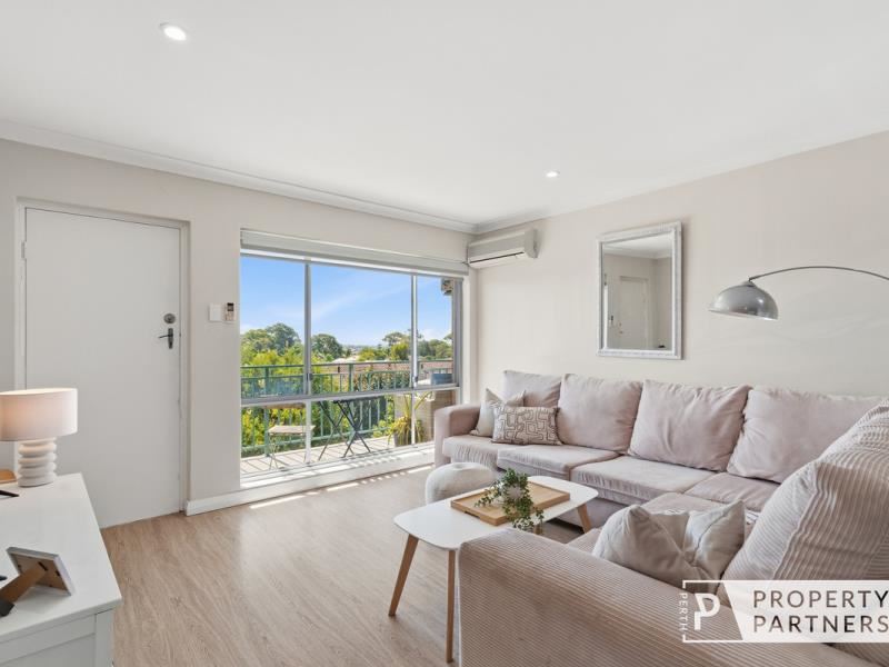 5A/23 Stockdale Crescent, Wembley Downs WA 6019