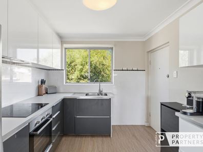 5A/23 Stockdale Crescent, Wembley Downs WA 6019