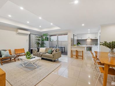 2/20 Ward Crescent, Kelmscott WA 6111