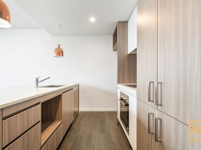 202/6 Baumea Way, Innaloo WA 6018