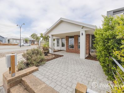 1 Stanbury Crescent, Ellenbrook WA 6069