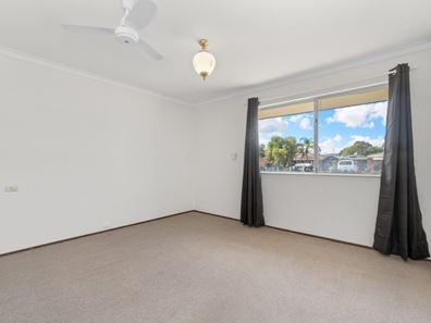 13 Elanora Road, Armadale WA 6112