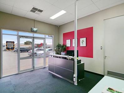 1714 Albany Highway, Kenwick WA 6107