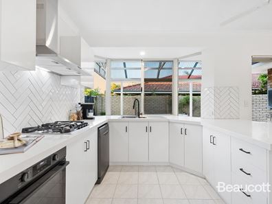 22 Shaw Road, Dianella WA 6059