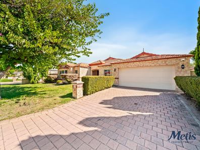 12 Washington Terrace, Canning Vale WA 6155