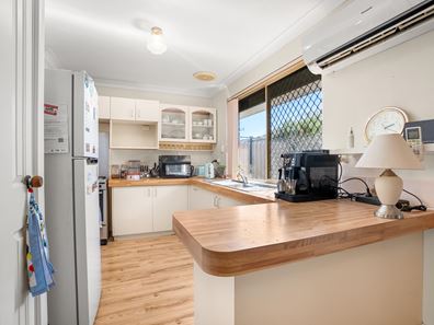3/18 Hefron Street, Rockingham WA 6168