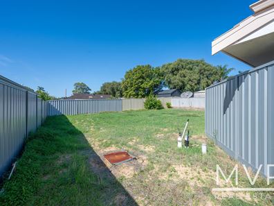 12A Dixon Street, Kardinya WA 6163