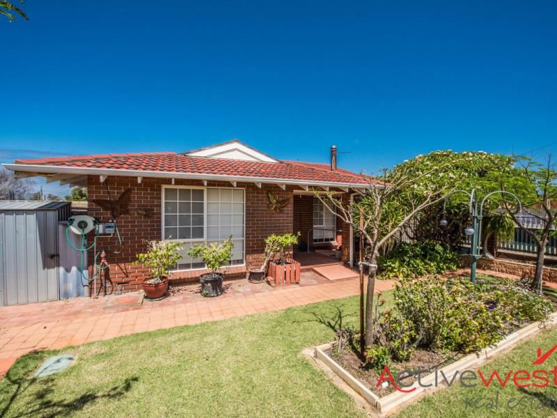 28 Glass Crescent, Mahomets Flats WA 6530