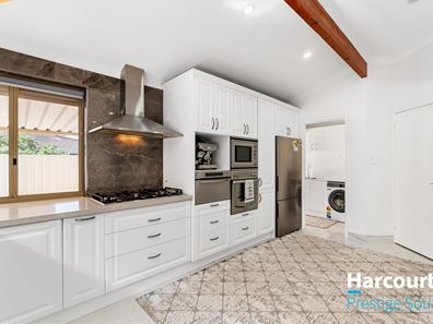 37 Expedition Drive, Thornlie WA 6108