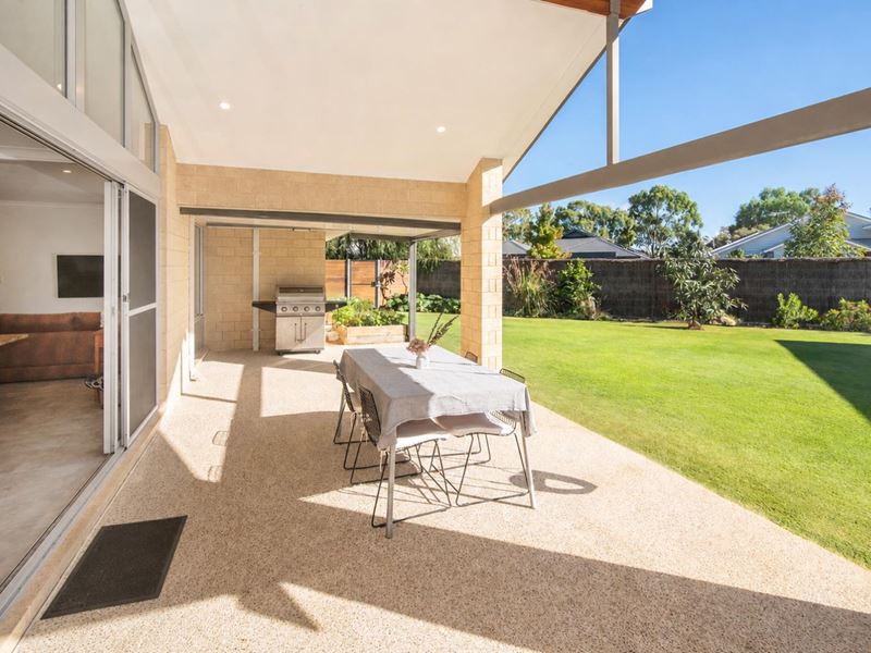 31 Pinehurst Crescent, Dunsborough WA 6281