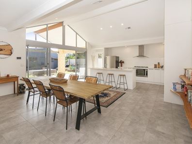 31 Pinehurst Crescent, Dunsborough WA 6281