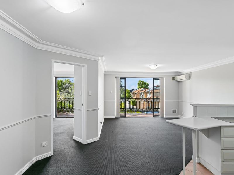 6/30 Banksia Terrace, South Perth WA 6151