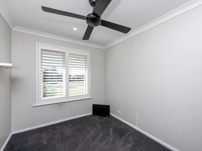 90 Flinders Avenue, Hillarys WA 6025