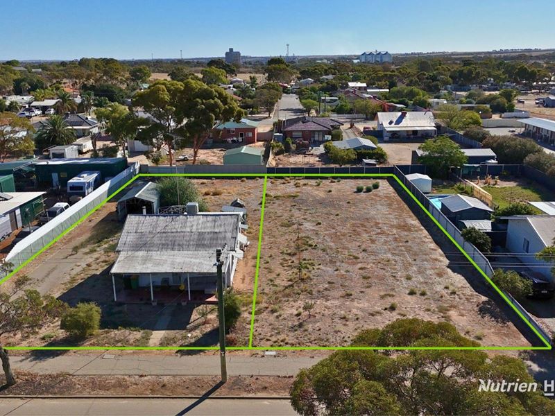 22 & 24 Cummings Street, Merredin