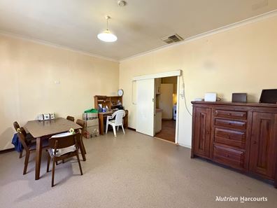 22 & 24 Cummings Street, Merredin WA 6415